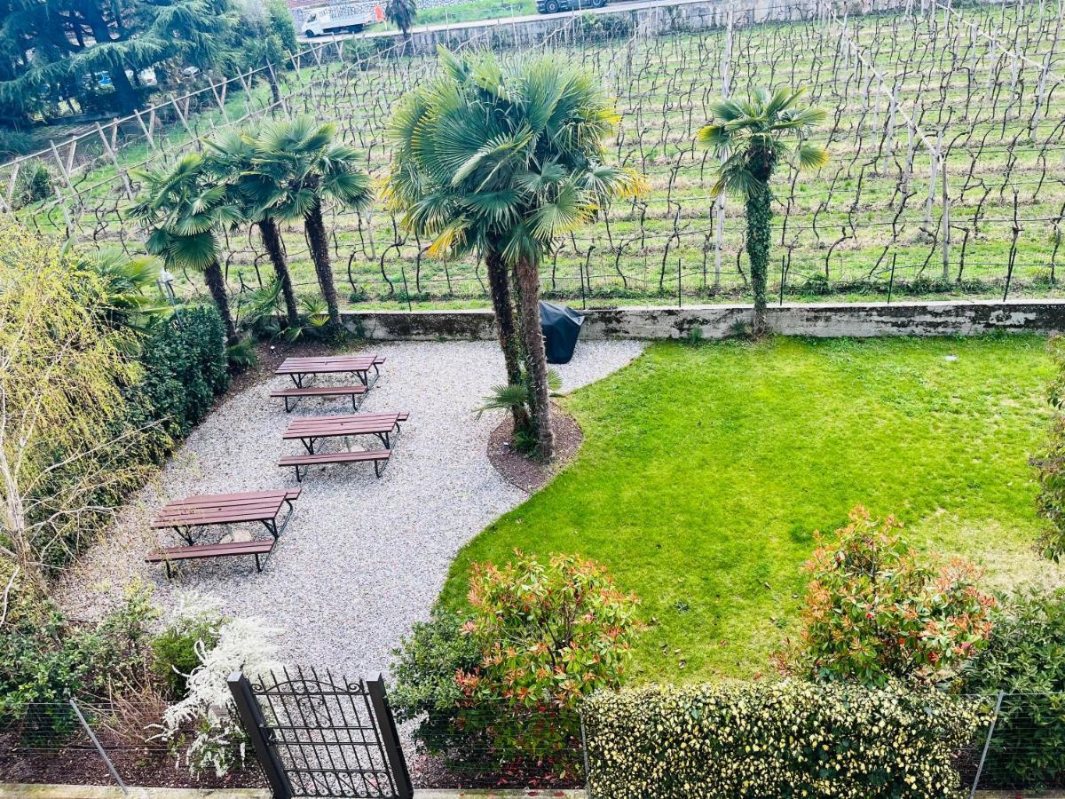 Albola Suite Holiday Apartments Riva del Garda Exterior foto